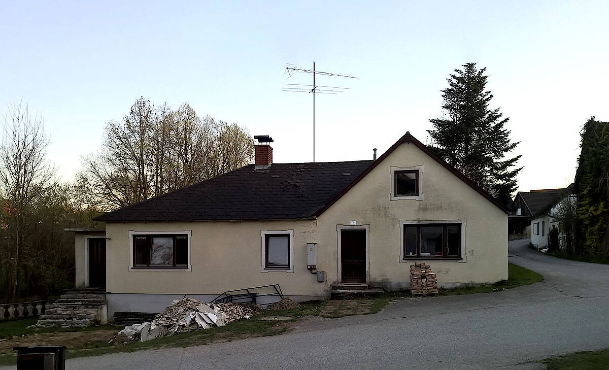 Älteres Haus vor der Sanierung durch HARTL HAUS