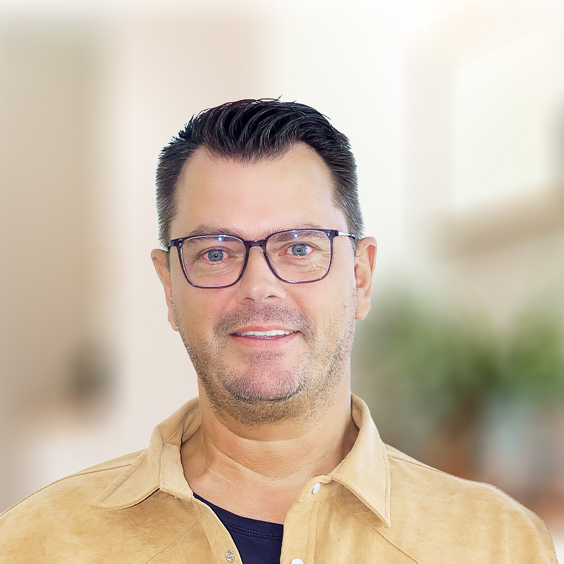 Portrait von Bastian Hinz, Fachberater bei HARTL HAUS